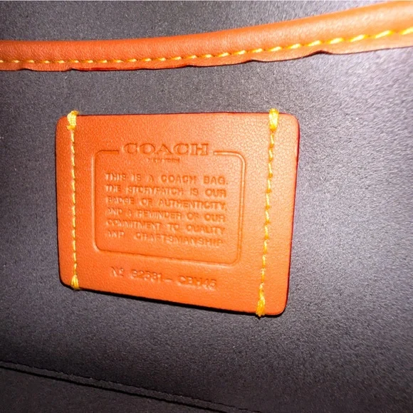 Coach Empire Carryall Brown/Black Leather Shoulder Bag - Picture 12 of 14